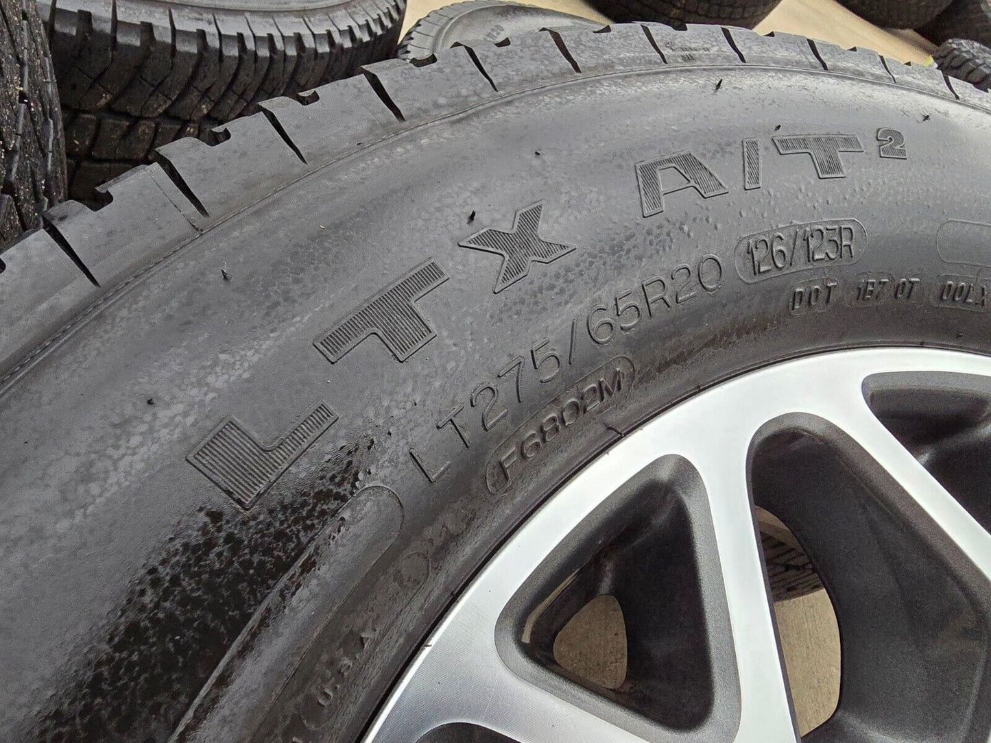 20" Ford F-250 F-350 OEM Lariat wheels rims 10292 tires 2021 2022 2023 2024 2025