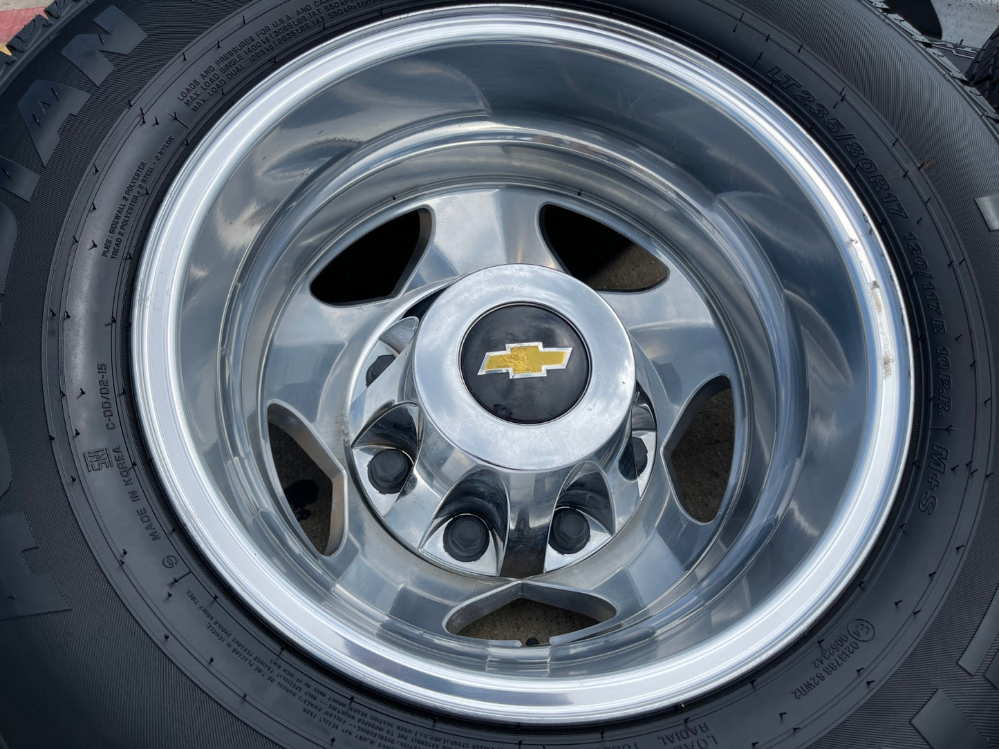 17" Chevy Silverado GMC Sierra 3500 Dually rims wheels OEM 5519 5520 8094