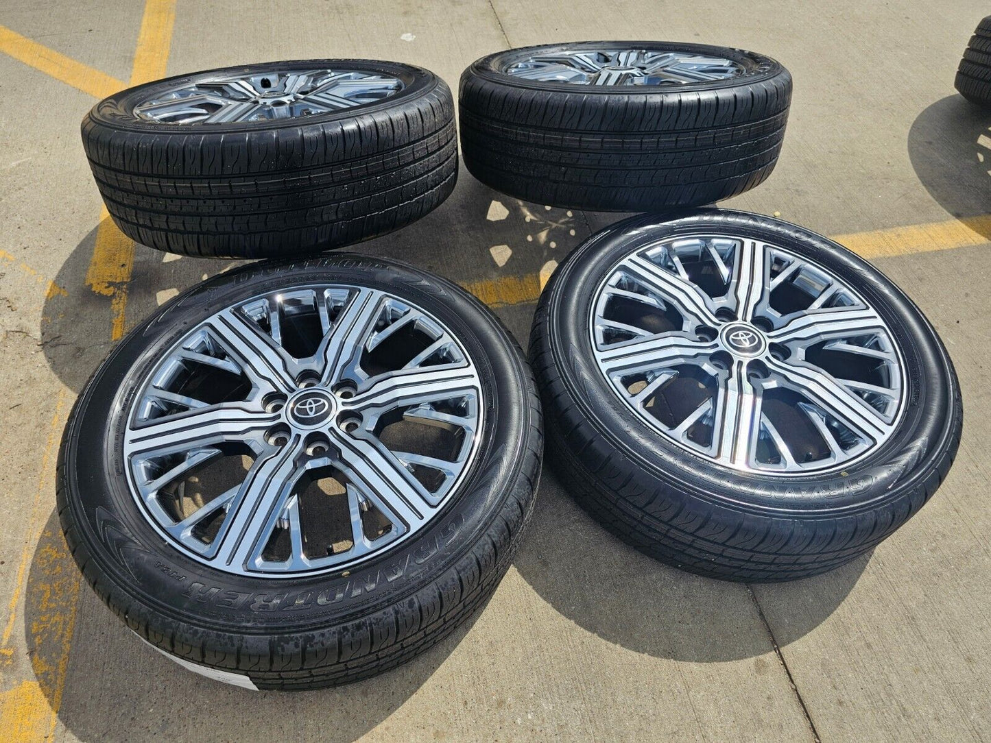 22" Toyota Tundra CAPSTONE OEM wheels rims 75282 95457 Sequoia 2024 2025 NEW