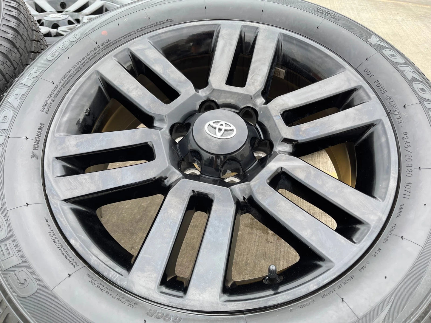20" Toyota Tacoma 4Runner FJ Cruiser Lexus OEM 69561 wheels rims tires NEW