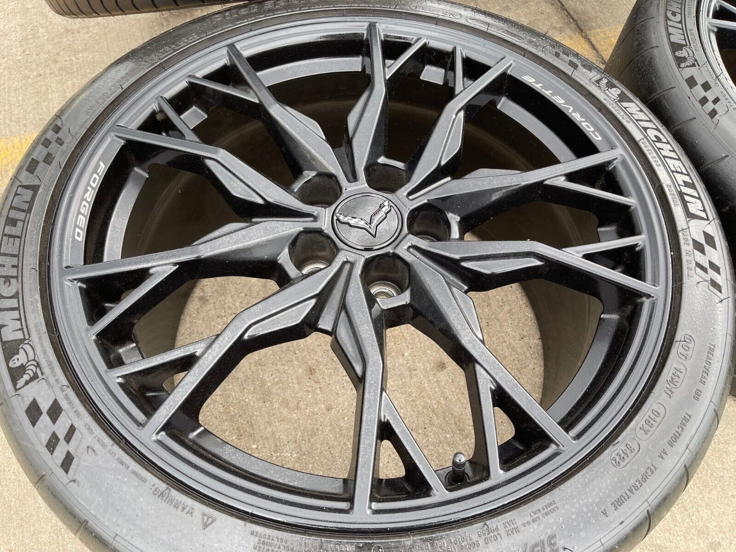 19" + 20" Chevy Corvette Z06 C8 OEM wheels rims 8057 8058 FORGED