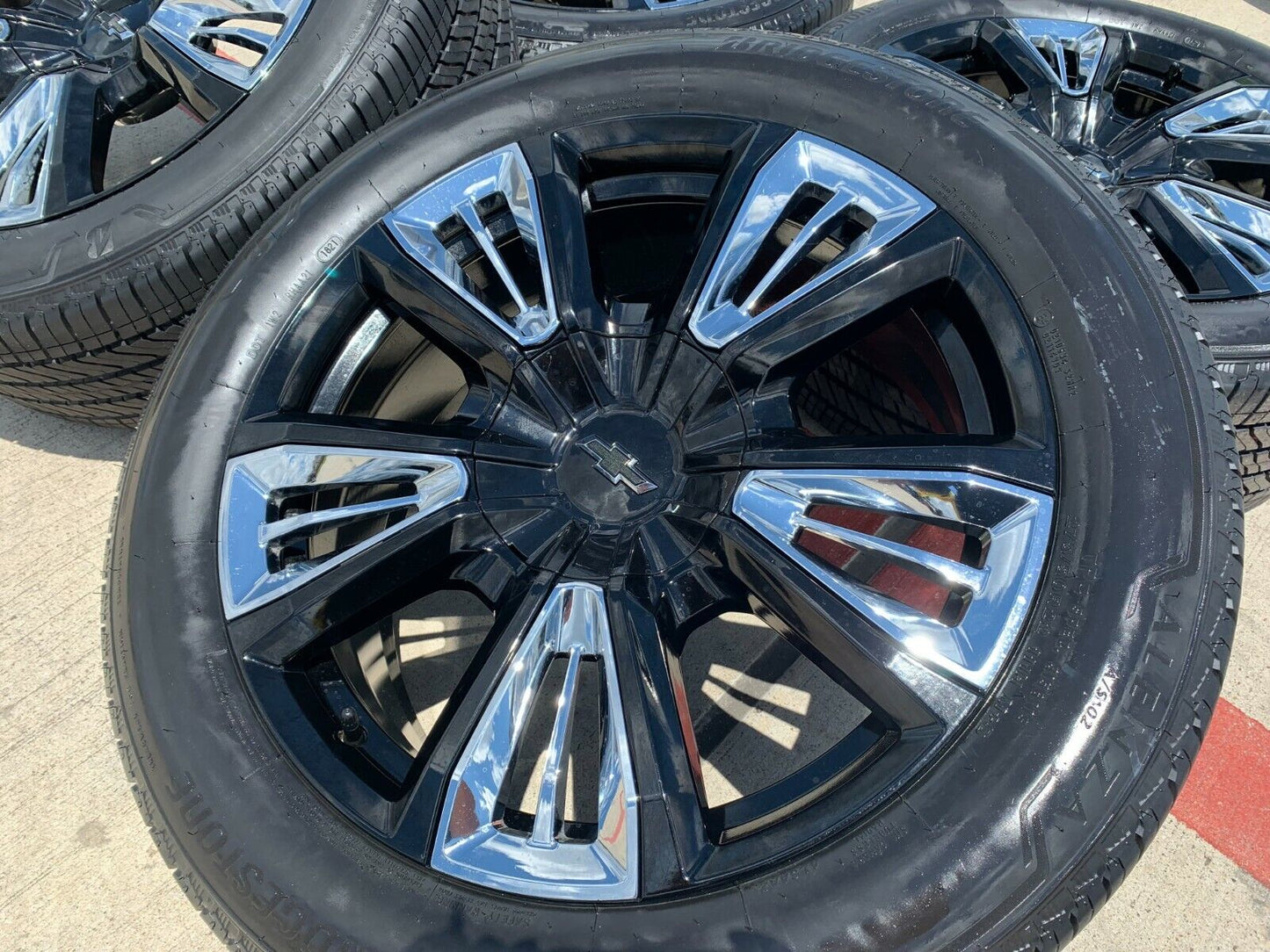 22" Chevy Tahoe Silverado Suburban RST OEM wheels rims 96951 2023 2024 NEW