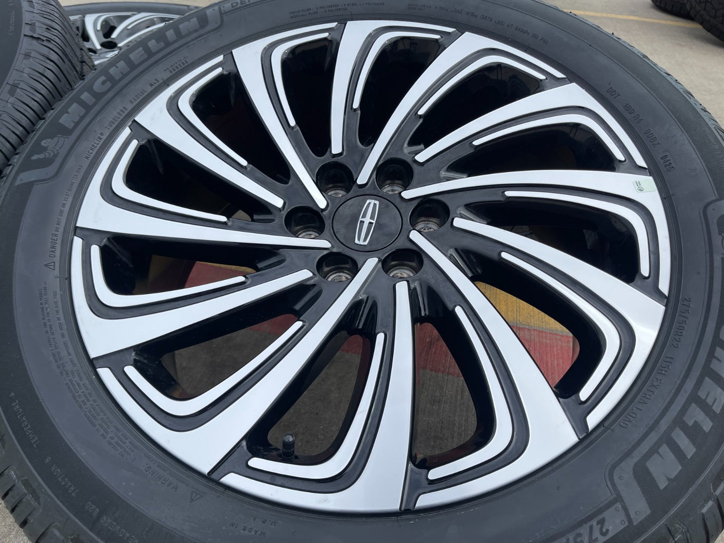 22" Lincoln Navigator OEM rims wheels BLACK LABEL 2024 2025 2026 NEW