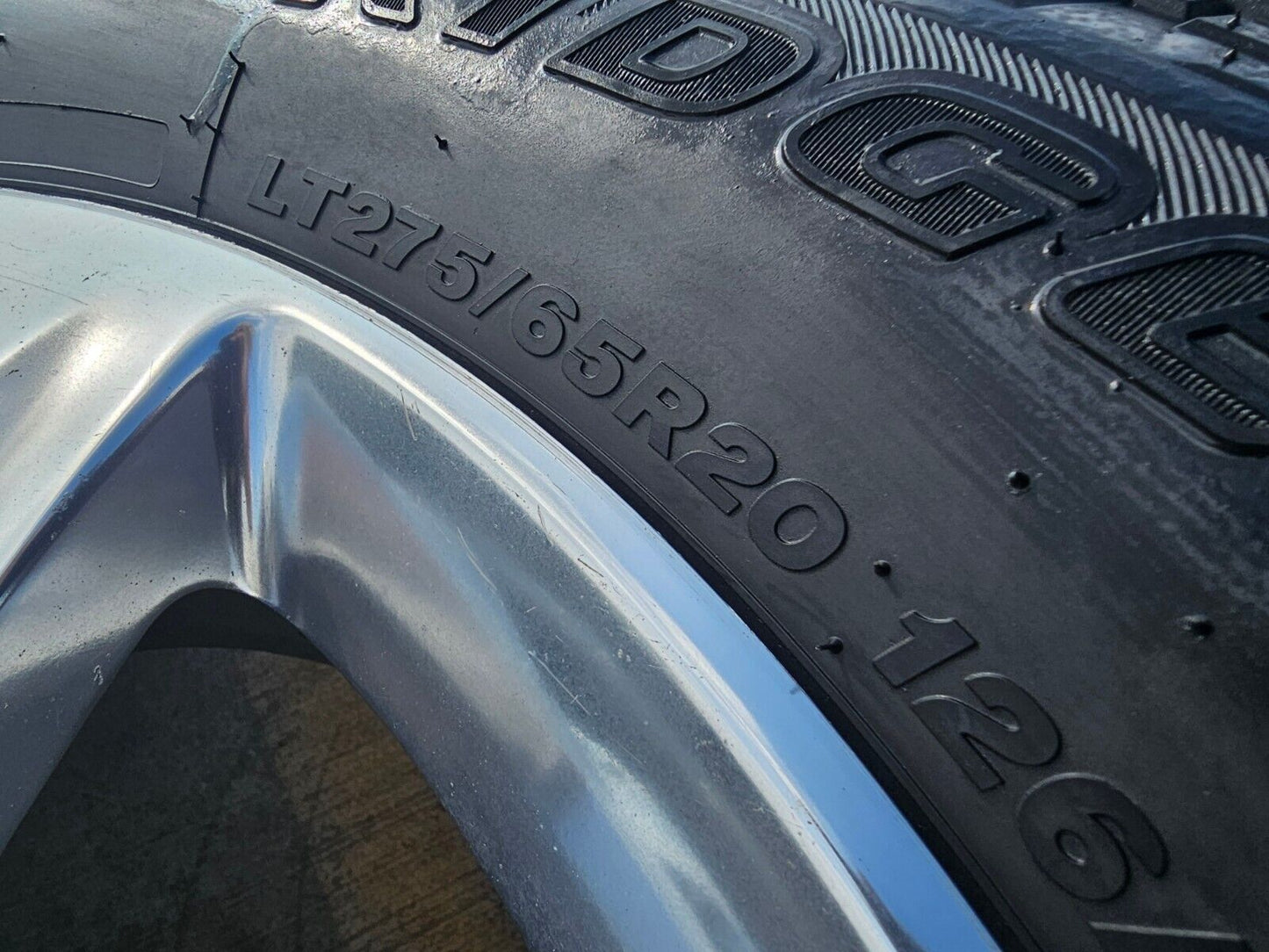 20" Chevy Silverado GMC 2500 OEM 5803 wheels rims tires