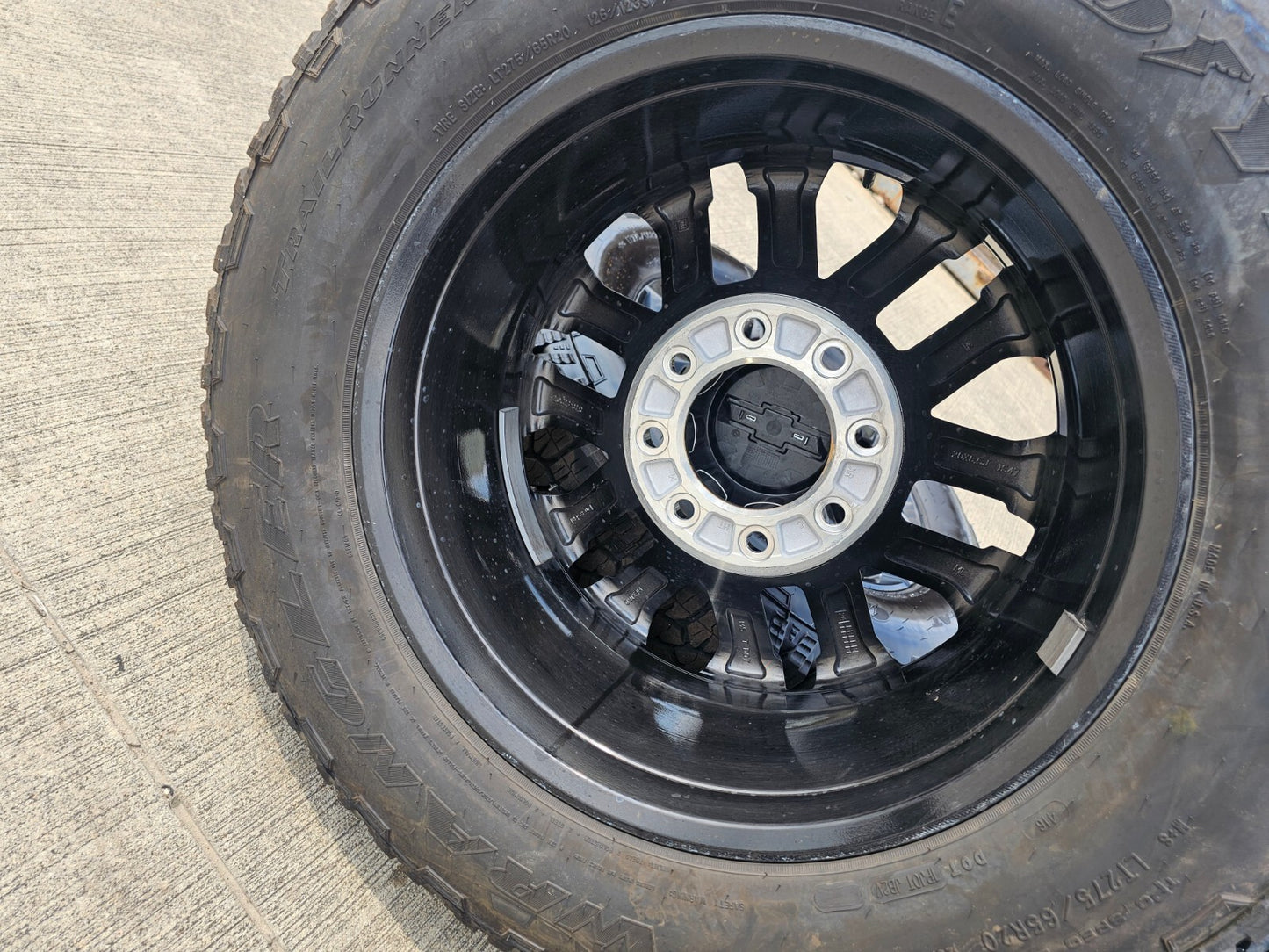 20" Chevy Silverado Trail Boss GMC AT4 2500 OEM 94030 wheels rims 2025 NEW