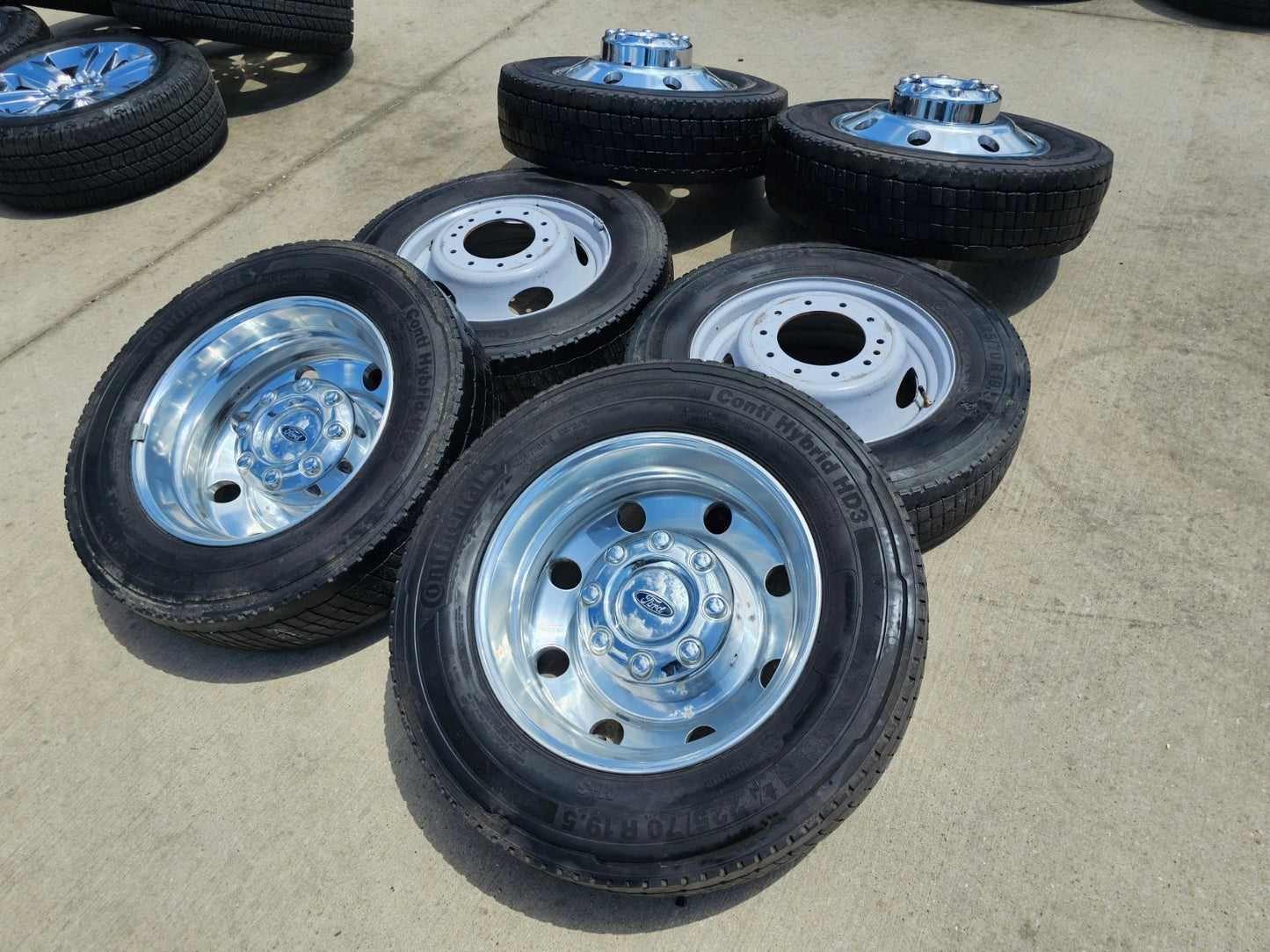19.5" Ford F-450 Dually F-550 rims wheels RAM 4500 OEM 10x225 2023 2024 2025