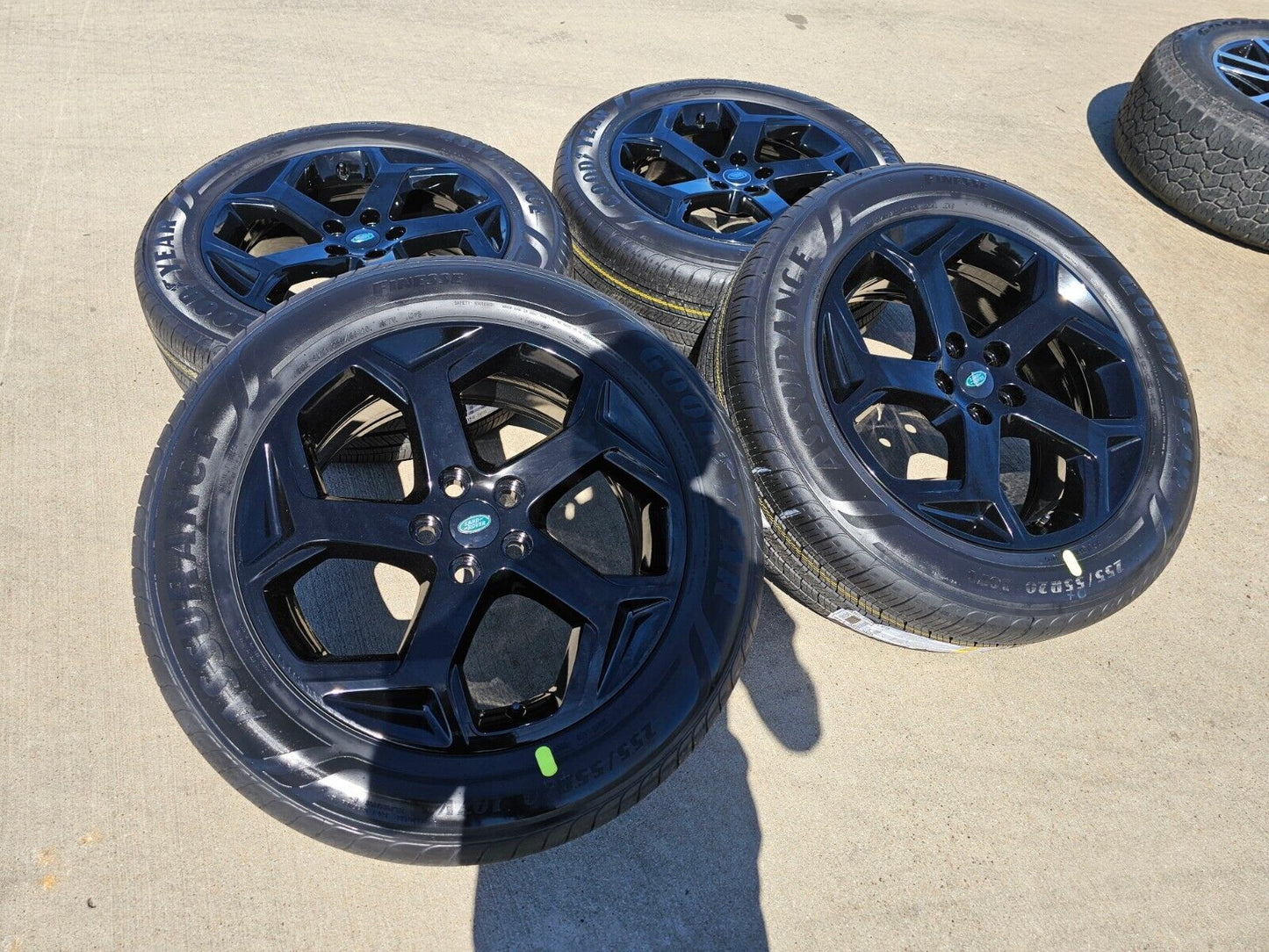 20" Range Land Rover OEM 72310 black wheels rims tires NEW