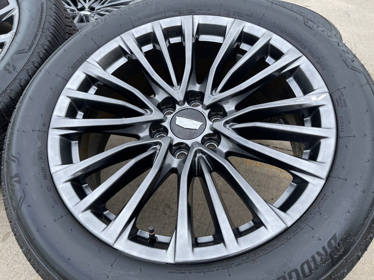 22" Cadillac Escalade V Platinum OEM ORIGINAL 4883 wheels rims 2024 2025 NEW