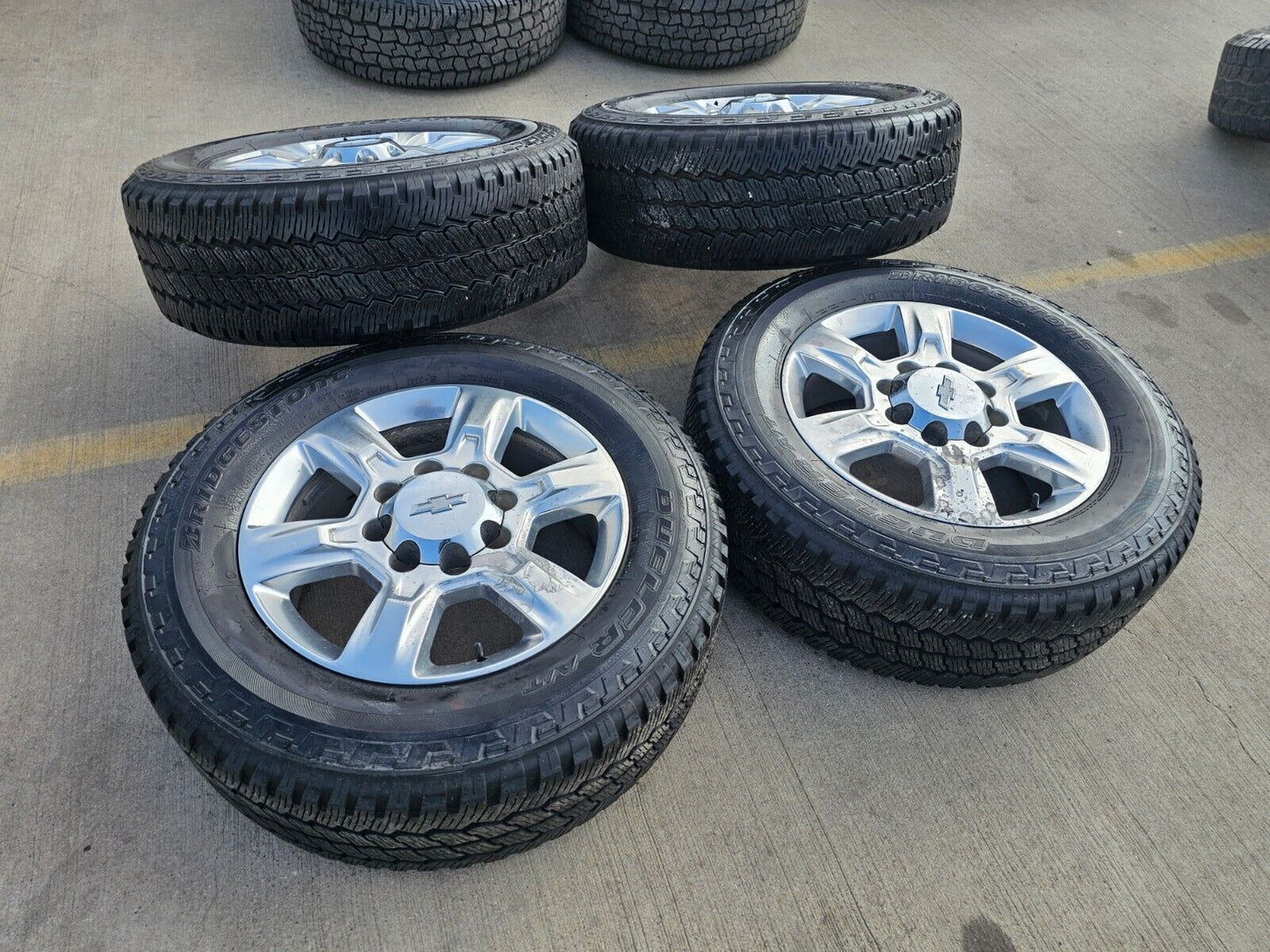 20" Chevy Silverado GMC 2500 OEM 5803 wheels rims tires