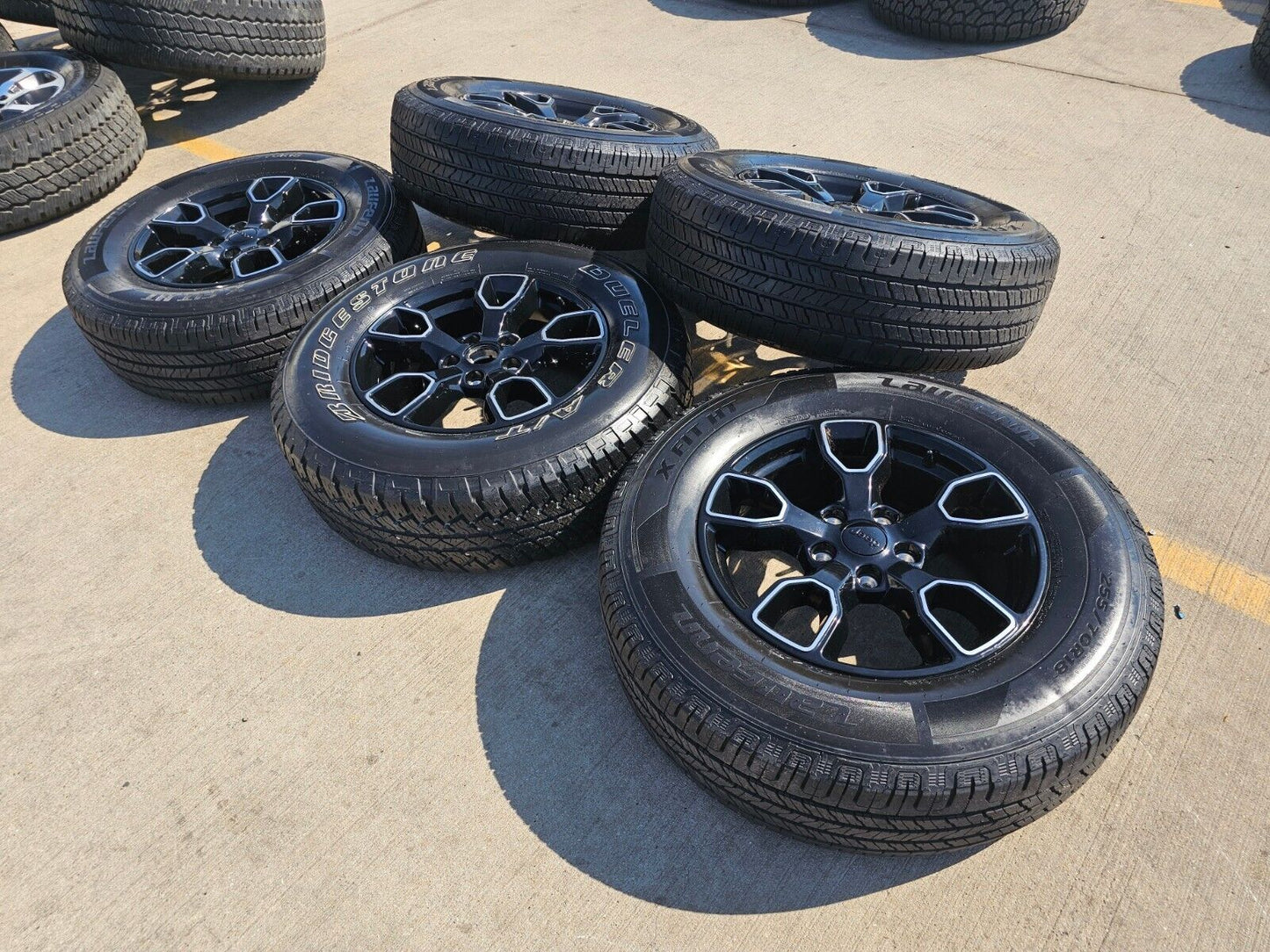 18" Jeep Wrangler SMOKY MOUNTAIN Black OEM 9198 wheels rims tires