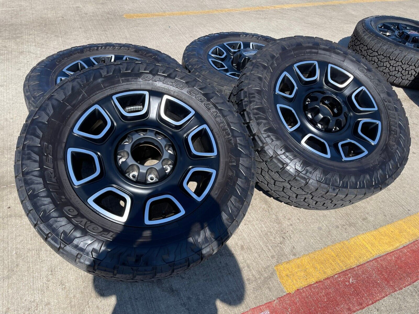 20" Ford F-250 F-350 OEM Lariat Platinum wheels rims 10486 tires TOYO