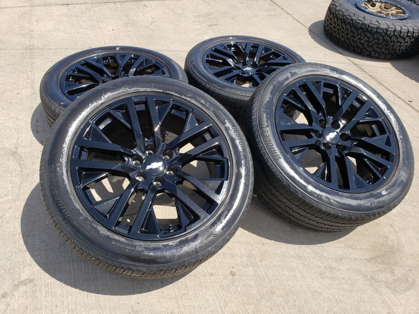 22" Chevy Silverado GMC OEM black Yukon Tahoe 5903 wheels rims 2022 2023 2024