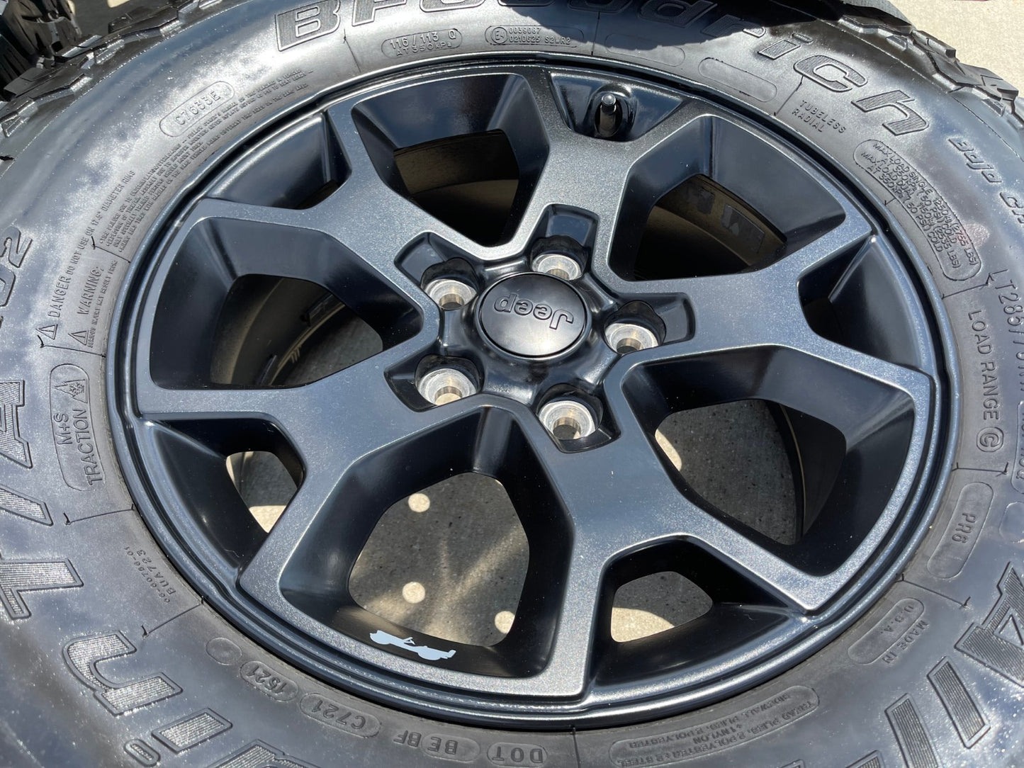 17" Jeep Wrangler Rubicon OEM 9218 Black wheels rims Gladiator BFG