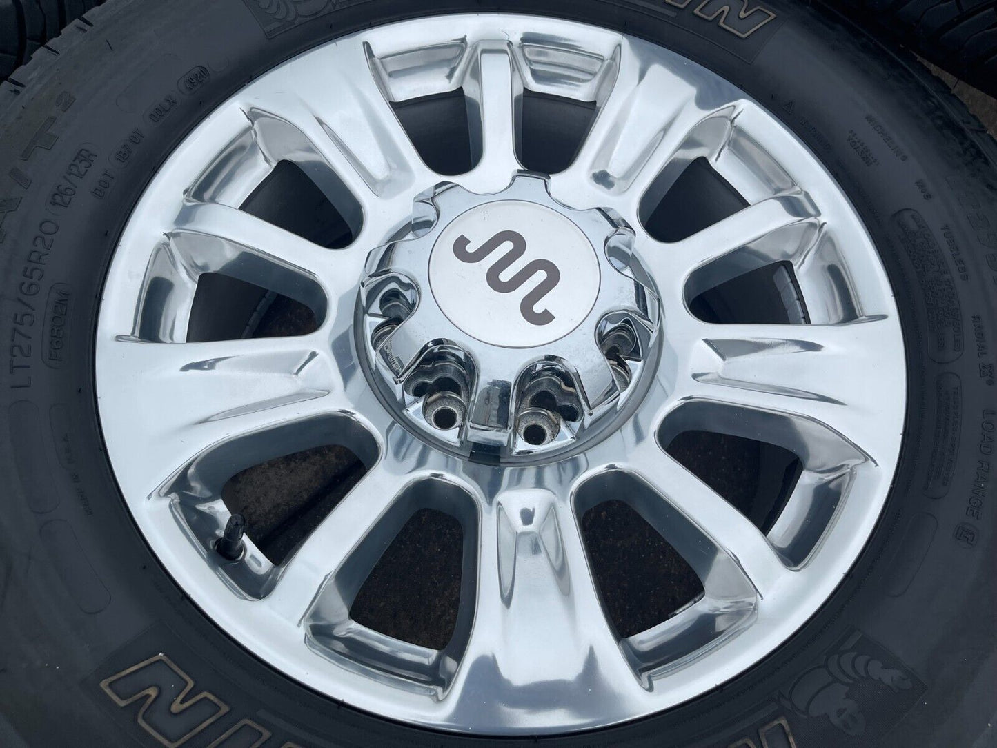 20" Ford F-250 F-350 OEM King Ranch wheels rims 10294 tires MICHELIN