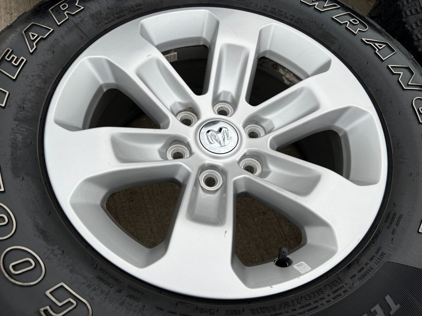 18" Dodge Ram 1500 OEM wheels rims 6x5.5 2672 tires 2019 2020 2021 2022 2023