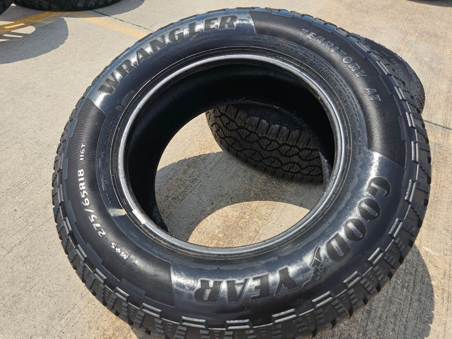 (1) 275/65/18 Goodyear Wrangler Territory A/T tire NEW