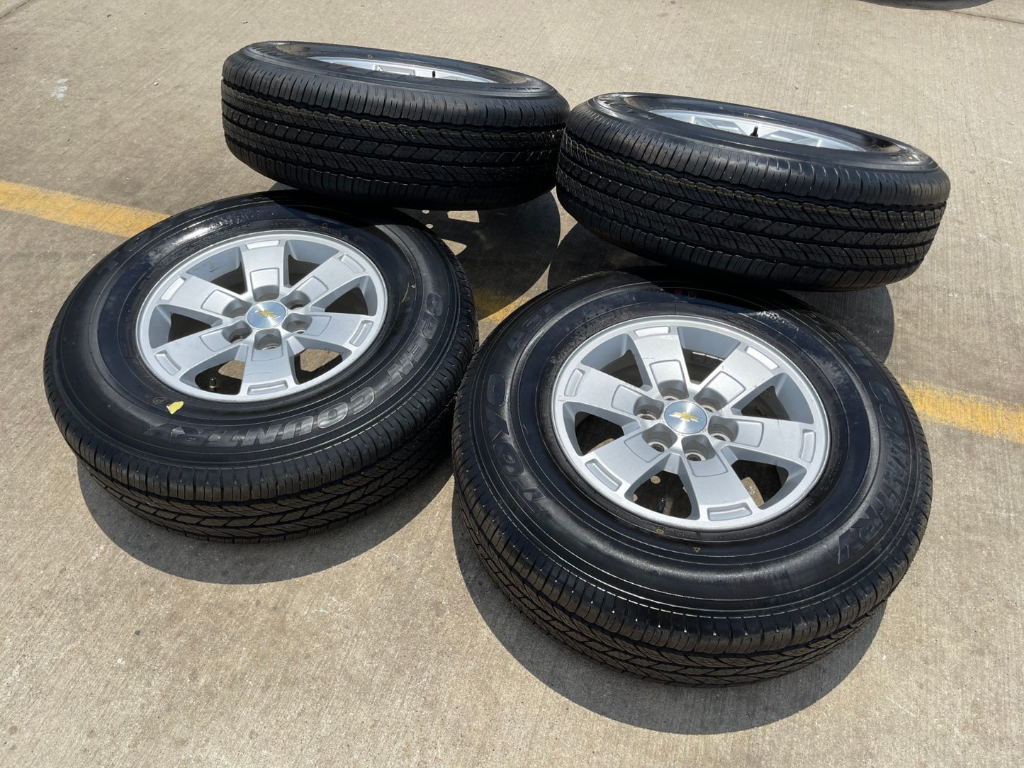 16" Chevy Colorado Z71 GMC Canyon OEM 5670 wheels rims tires