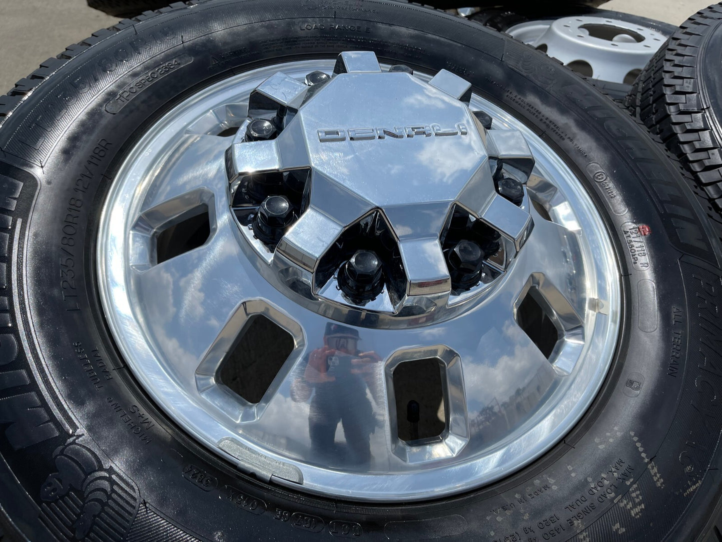 18" GMC Sierra 3500 DENALI Dually rims wheels OEM 8x210 2024 2025 NEW MICHELIN