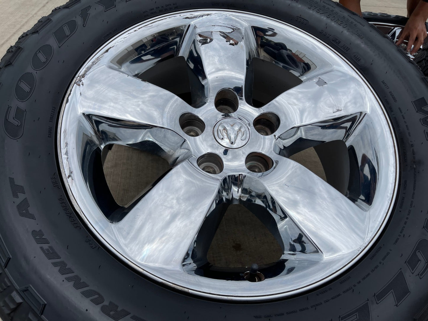 (4) 20" Dodge Ram 1500 OEM wheels rims chrome tires 2495