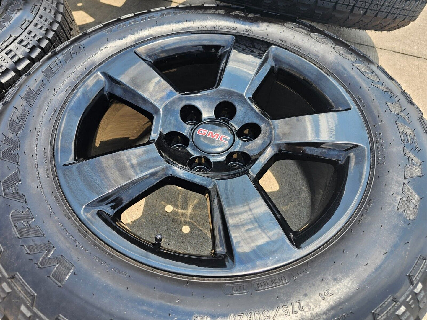 20" Chevy Tahoe 2020 Black Z71 OEM wheels rims 2017 2018 2019 2020 2021 2022