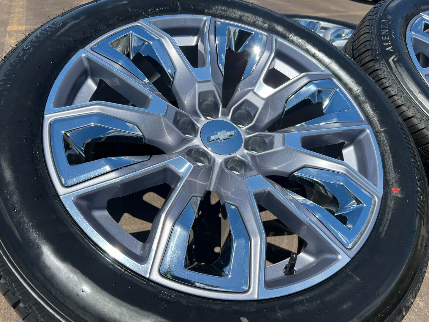 22" GMC Yukon Chevy Tahoe Escalade OEM chrome 95513 wheels rims NEW