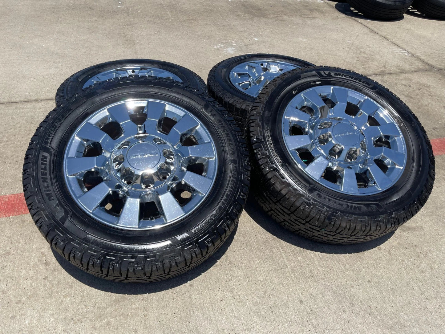 20" GMC Sierra 2500 3500 DENALI OEM 5704 wheels rims tires MICHELIN