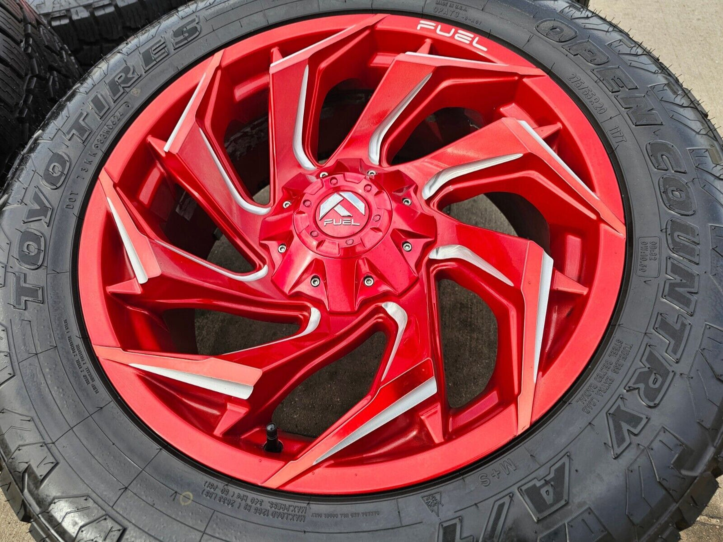 20x9 Fuel D754 REACTION Chevy Silverado Ford F-150 RAM wheels rims 6x139 6x135
