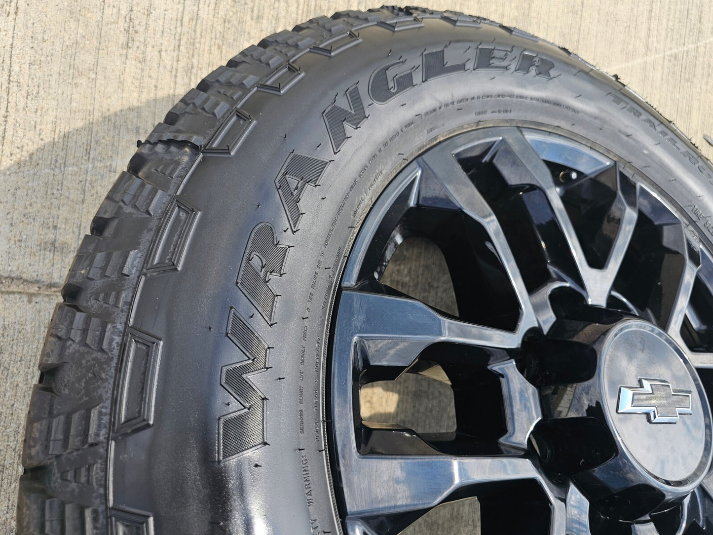 20" Chevy Silverado Trail Boss GMC AT4 2500 OEM 94030 wheels rims 2025 NEW