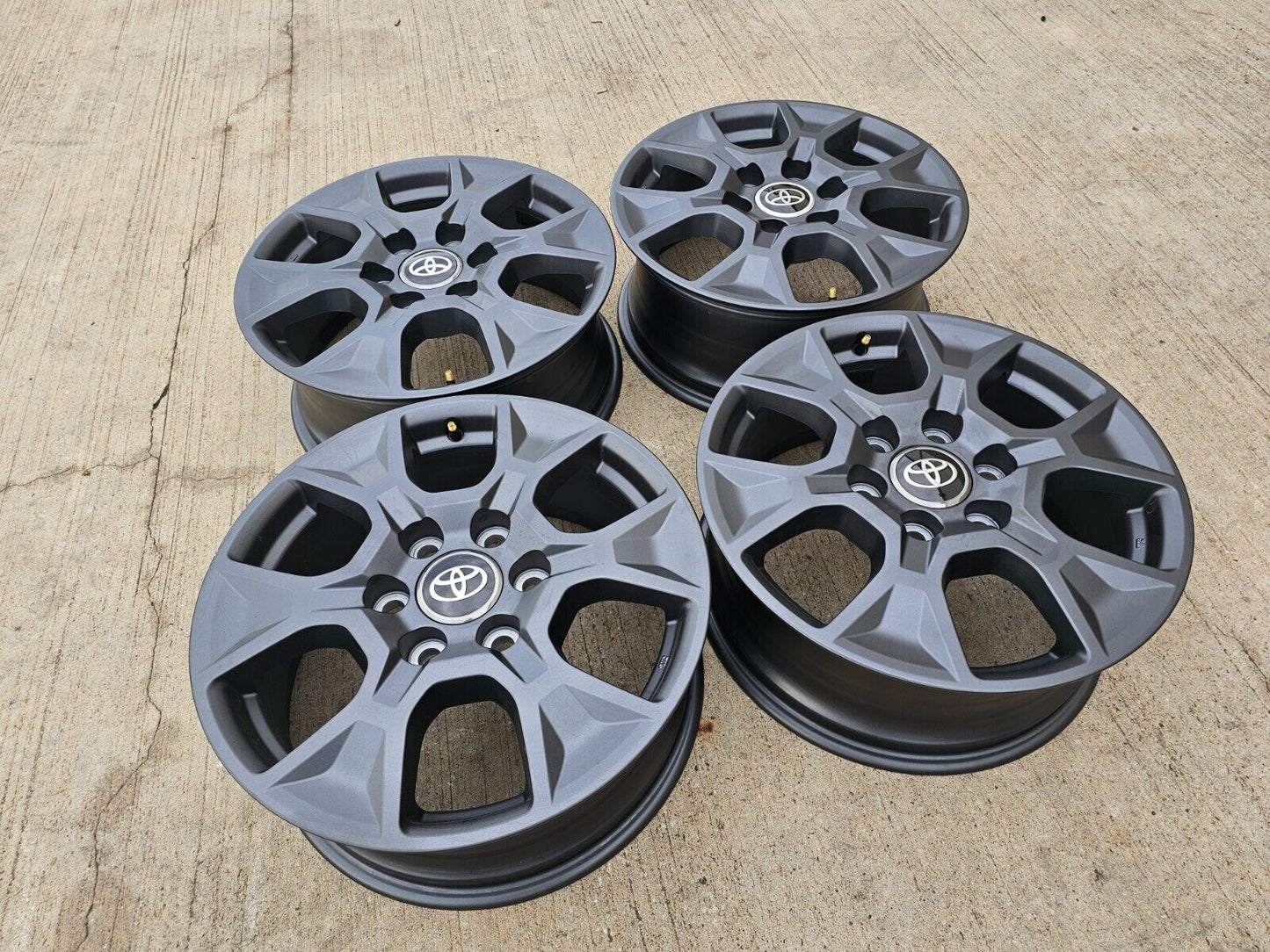 18" Toyota Land Cruiser Tundra Sequoia OEM wheels rims Lexus GX550 2024 2025 NEW