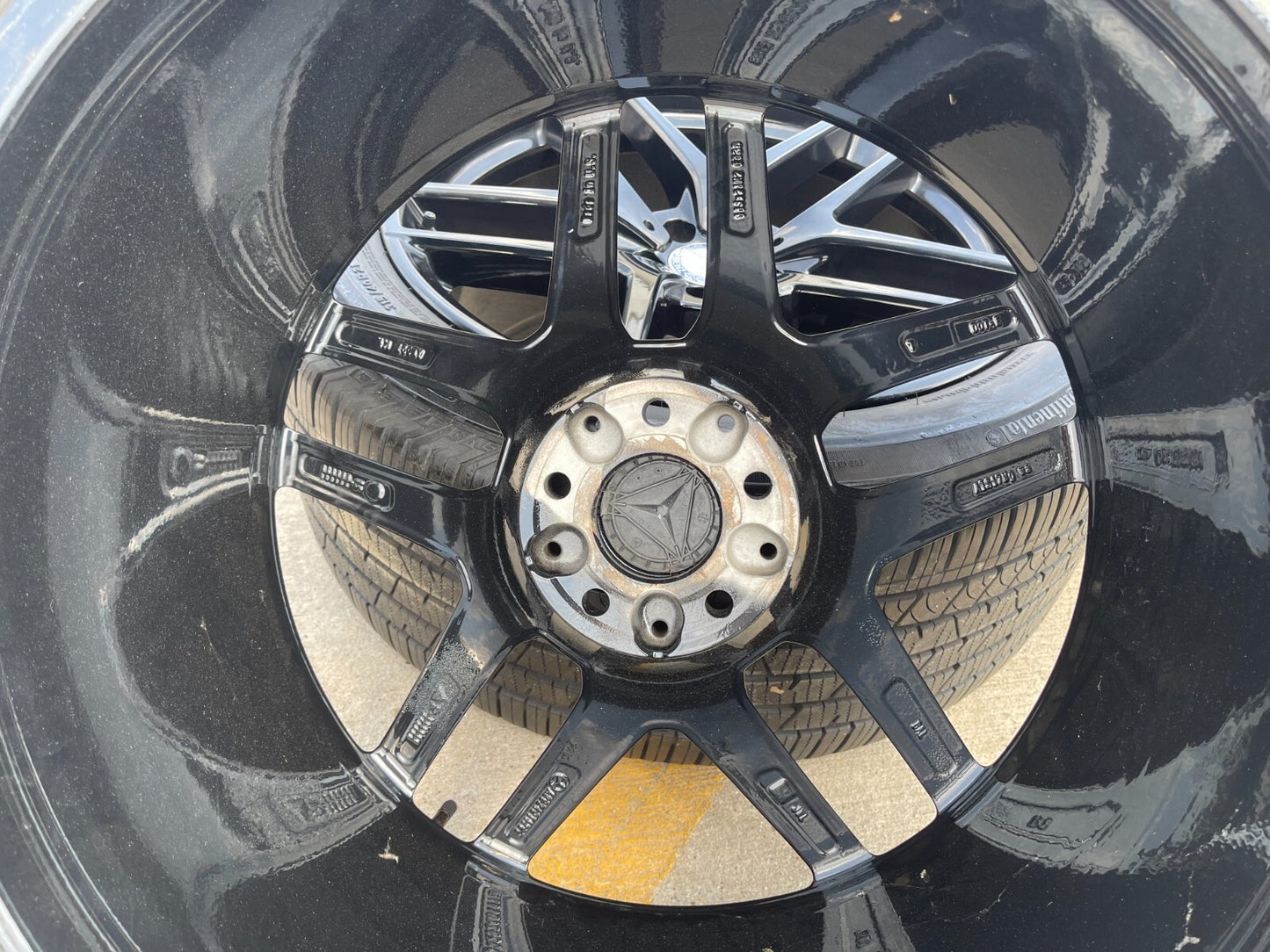 21" Mercedes GLE AMG OEM black wheels rims 85491 85490 tires