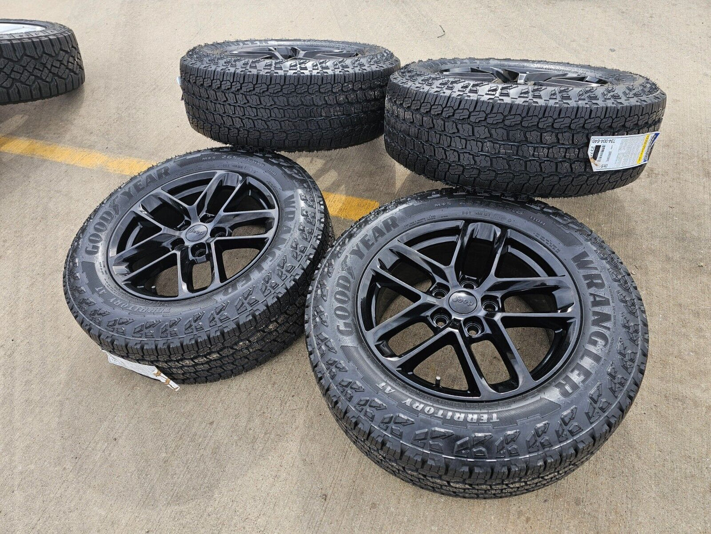 18" Jeep Grand Cherokee L OEM wheels rims 9286 Durango black 2023 2024 2025 NEW