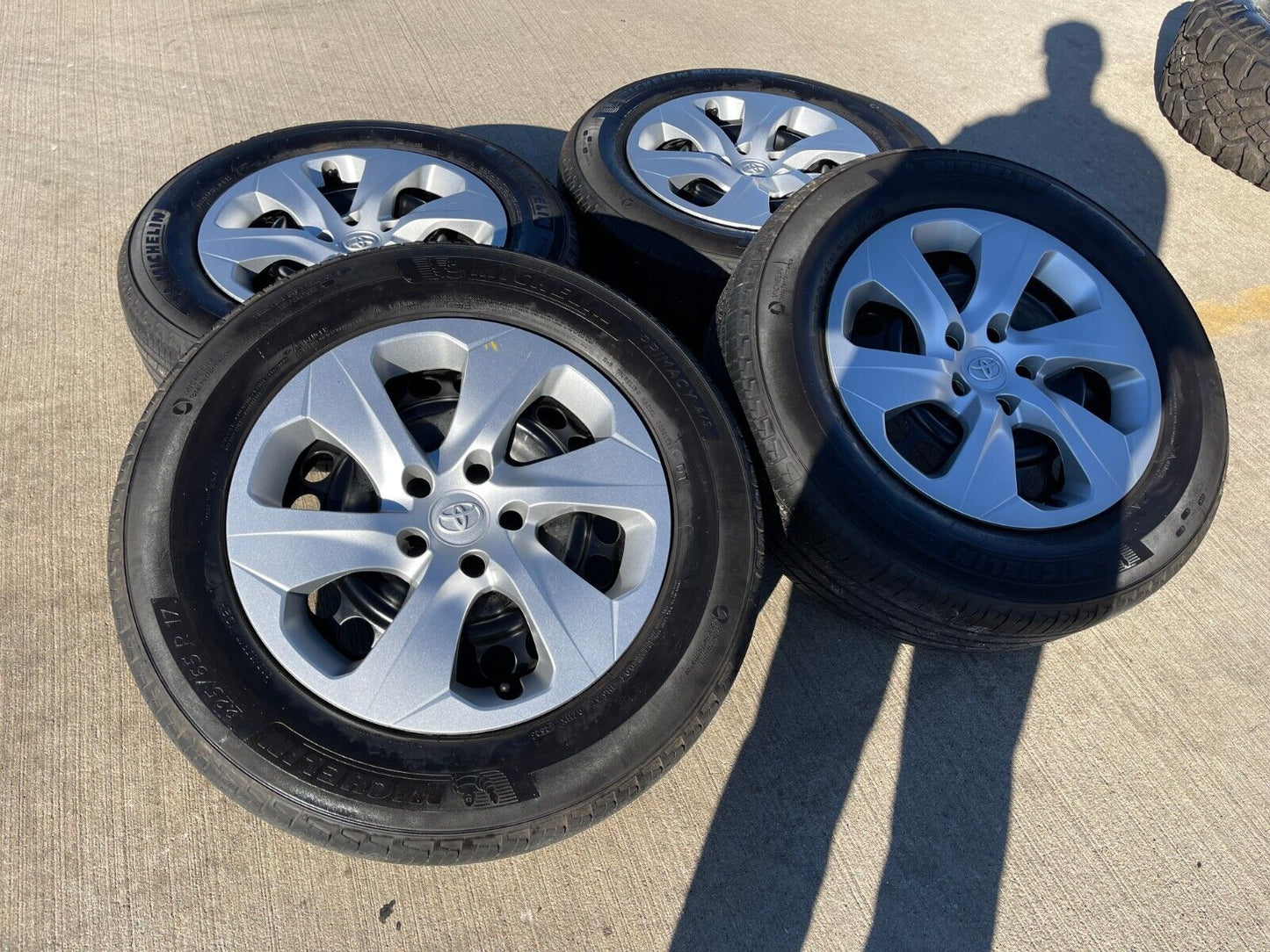 17" Toyota RAV4 OEM wheels rims 75241 Sienna CH-R tires 2020 2021 2022 2023 2024