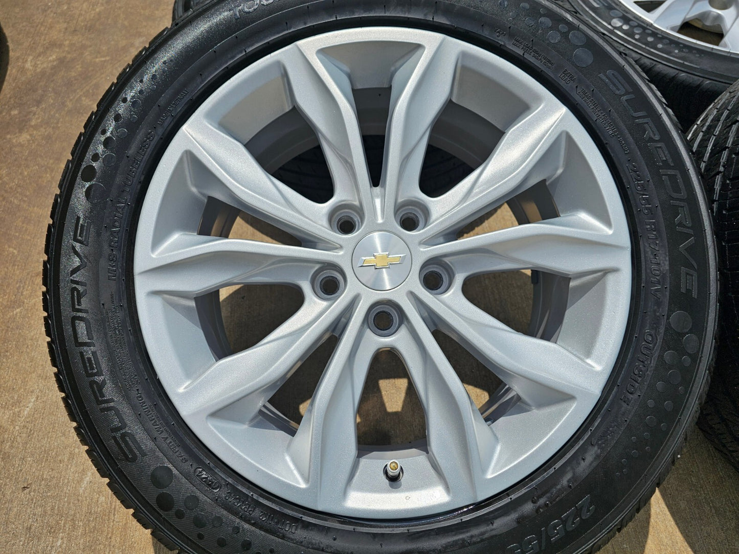 17" Chevy Malibu OEM wheels rims tires 5894 Trailblazer Equinox GMC Terrain