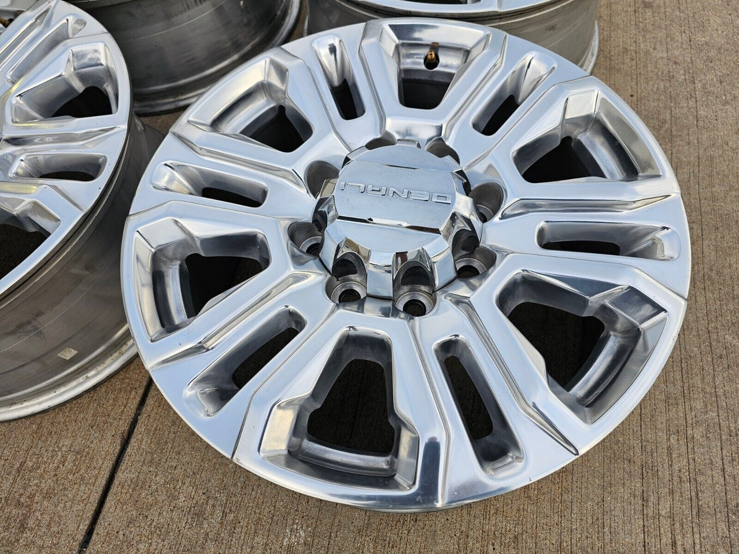 20" GMC Sierra Denali 2500 3500 OEM 5957 rims wheels 2021 2022 2023 2024 2025