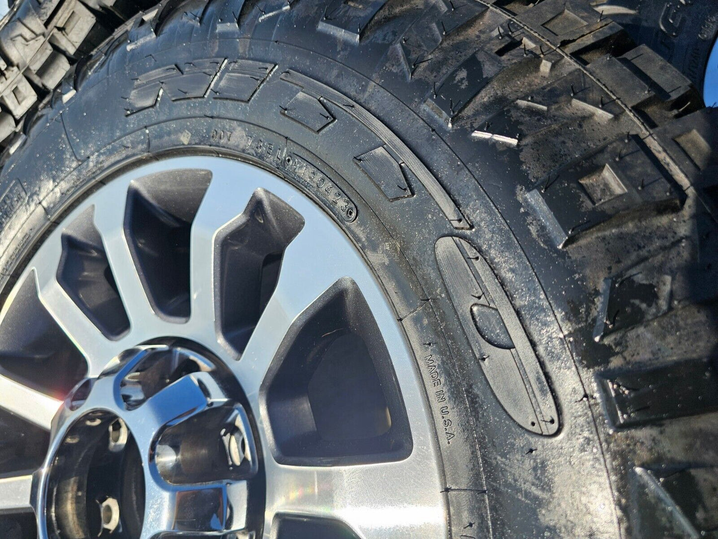 18" Ford F-250 F-350 OEM TREMOR FX-4 rims wheels 10289 tires NITTO 34" NEW