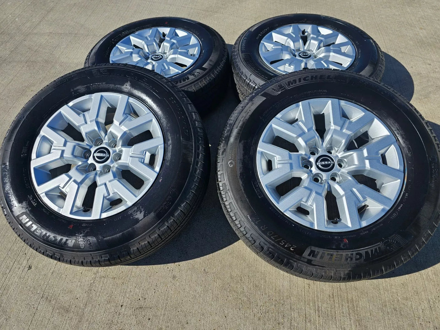 17" Nissan Frontier OEM Desert Runner 62832 wheels rims 2023 2024 2025 NEW