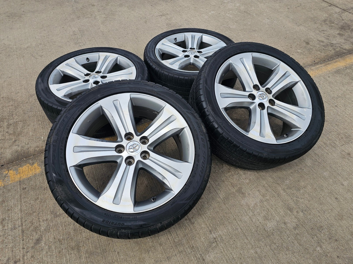 19" Toyota Highlander Rav4 XLE OEM 69536 Camry Avalon wheels rims