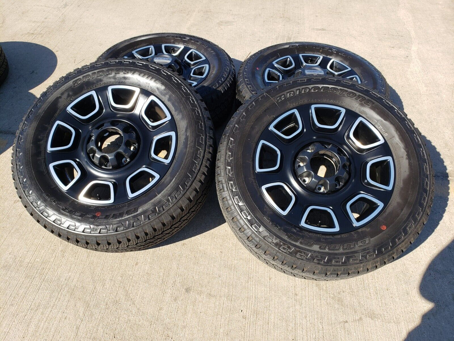 20" Ford F-250 F-350 OEM Lariat Platinum wheels rims 10486 tires