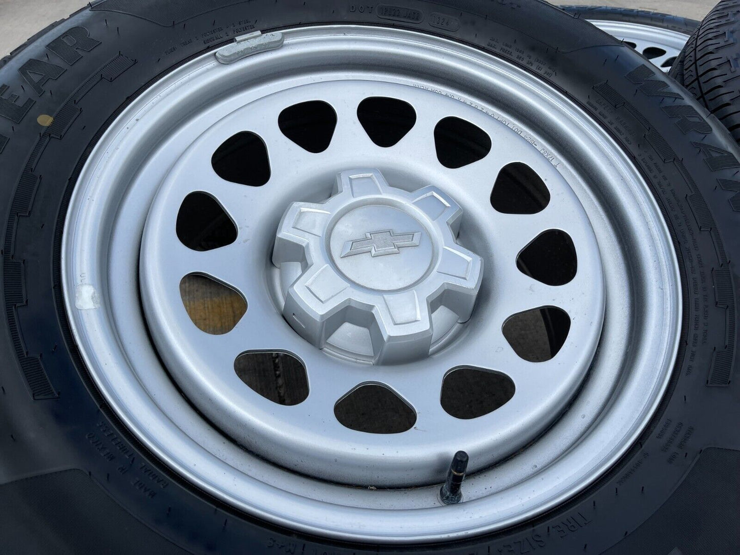 17" Chevy Colorado OEM wheels rims Silverado Suburban 8130 Canyon 2024 2025 NEW