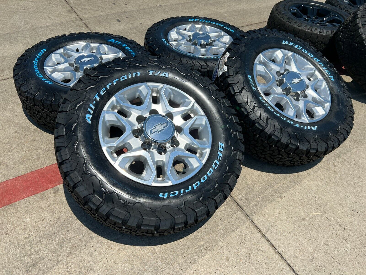 18" Chevy Silverado Trail Boss 2500 3500 OEM 5959 wheels rims 2024 2025 NEW BFG