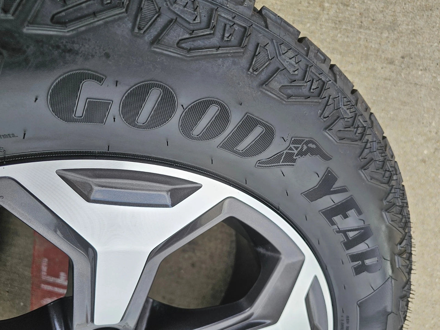 20" GMC Sierra Canyon Chevy Silverado OEM wheels rims 2024 2025 2026 NEW