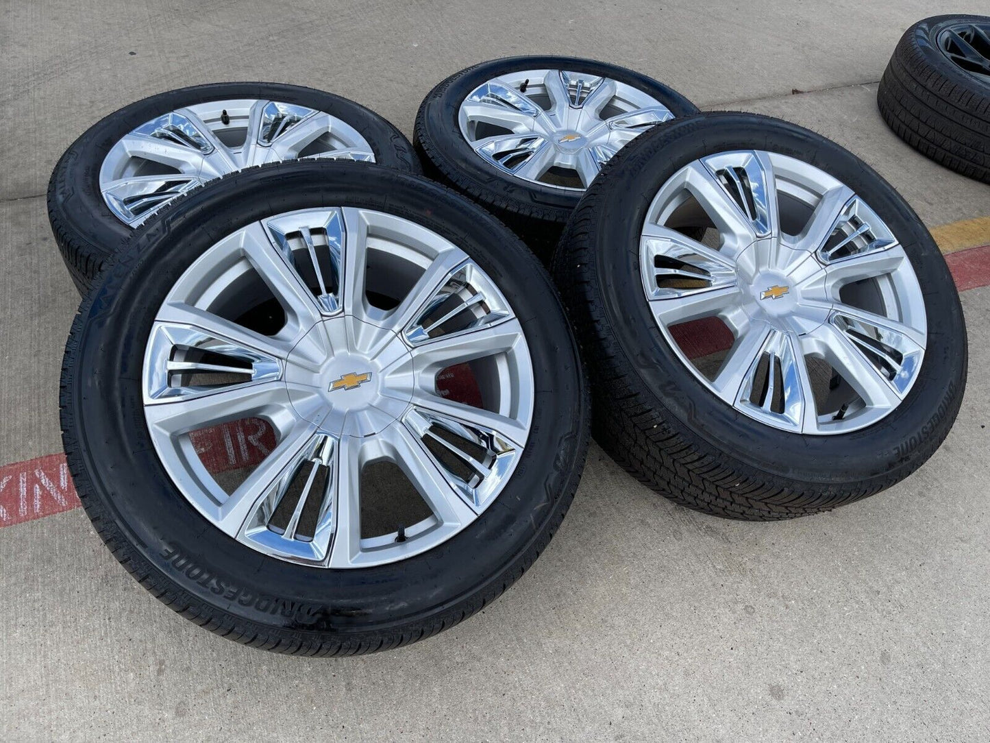 22" Chevy Tahoe RST OEM wheels rims 14046 96951 Silverado Suburban NEW