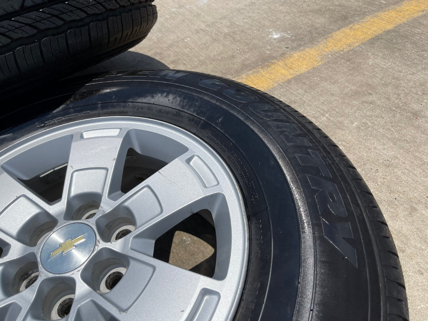 16" Chevy Colorado Z71 GMC Canyon OEM 5670 wheels rims tires