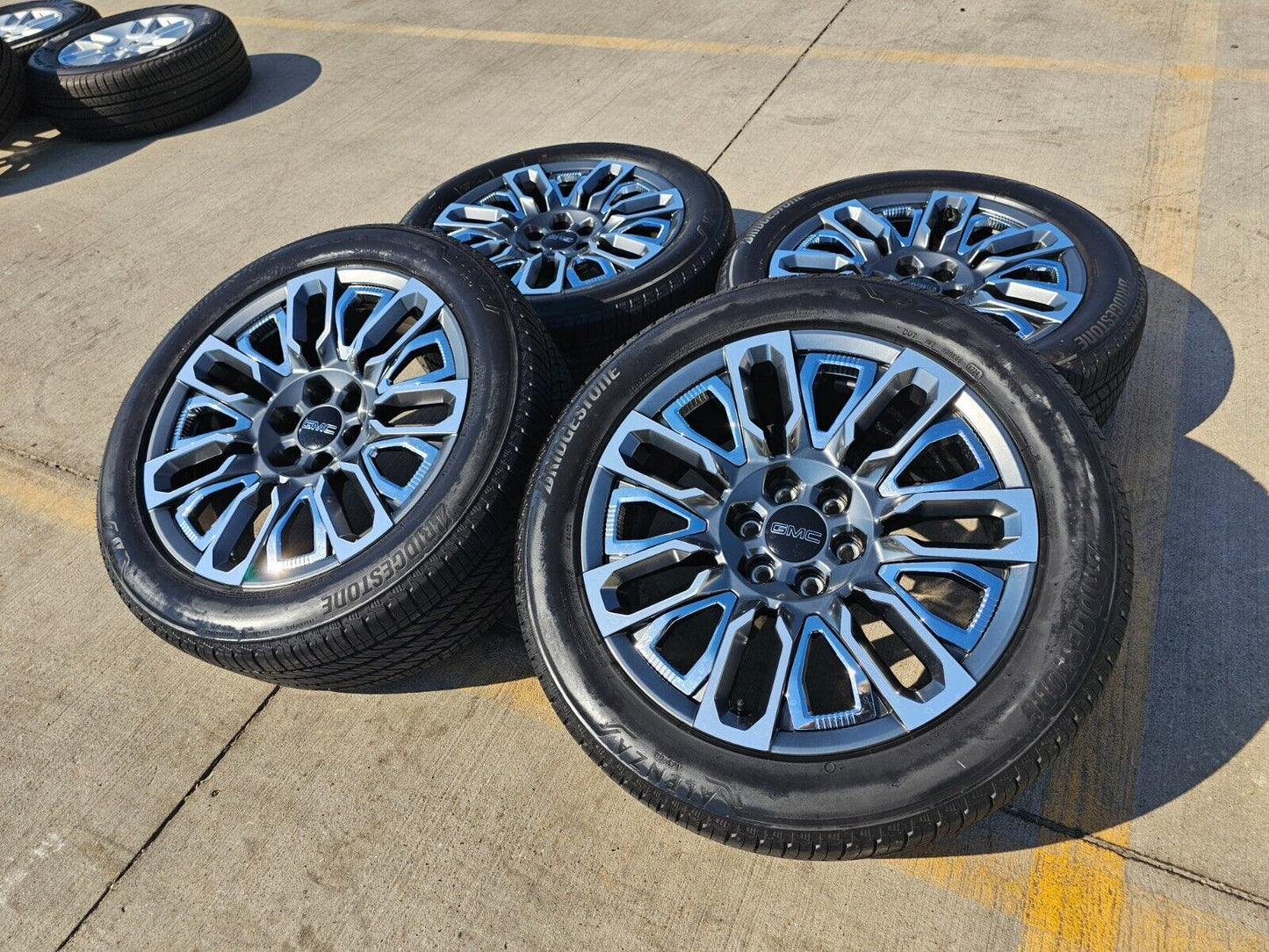 22" GMC Yukon Chevy Tahoe Escalade OEM 95486 wheels rims 2022 2023 2024 2025