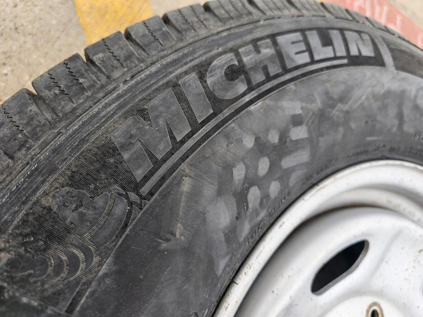 17" Ford F-250 F-350 OEM 3828 wheel rim 2020 2021 2022 2023 2024 2025 MICHELIN