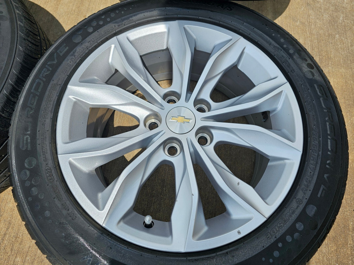 17" Chevy Malibu OEM wheels rims tires 5894 Trailblazer Equinox GMC Terrain