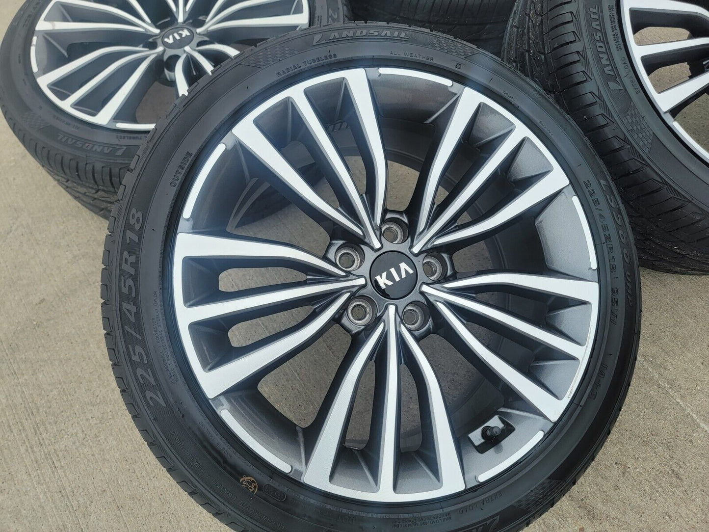 18" Kia Stinger Optima K5 Forte OEM 74773 wheels rims tires