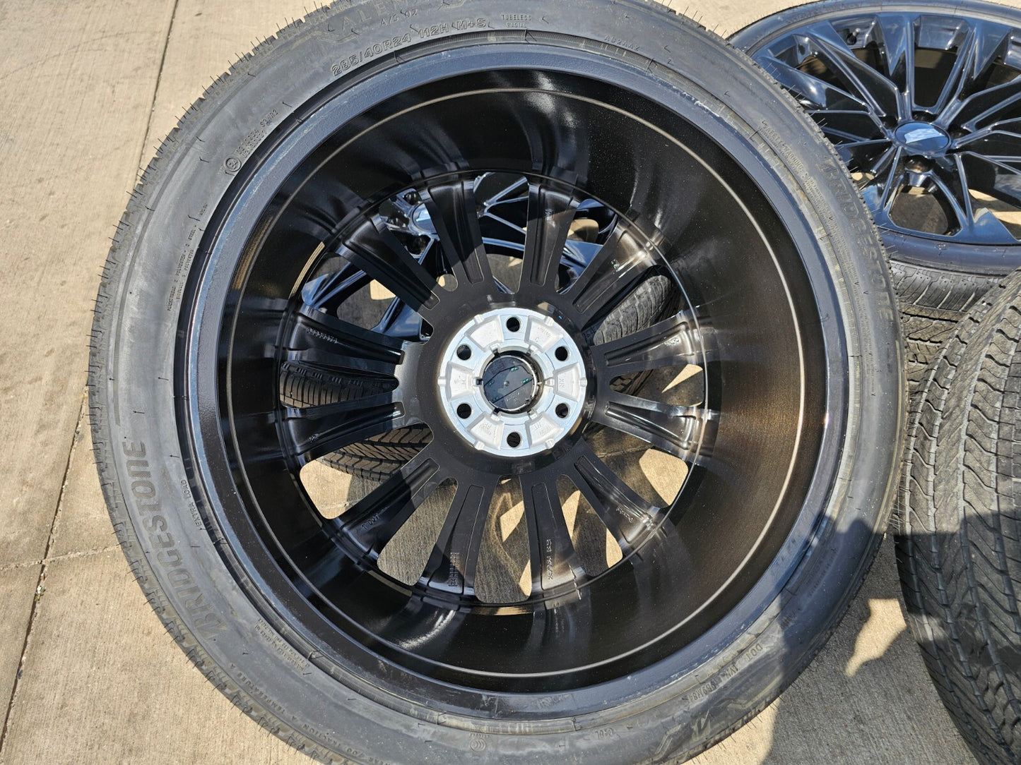 24" Cadillac Escalade V OEM ONYX wheels rims 2022 2023 2024 2025 2026 NEW