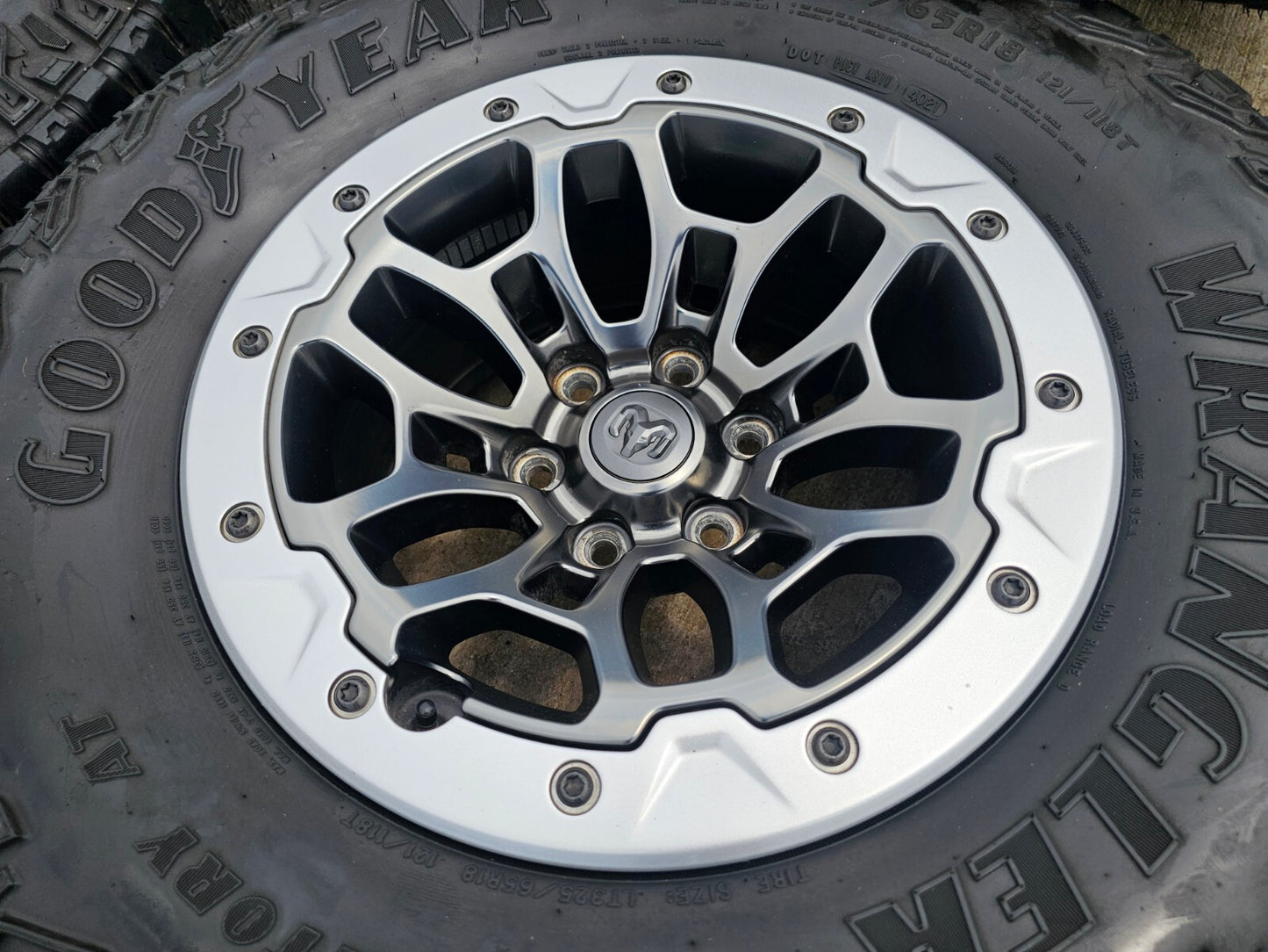 18" Dodge Ram 1500 RHO TRX Beadlock OEM wheel rim 2735 tires 2023 2024 2025