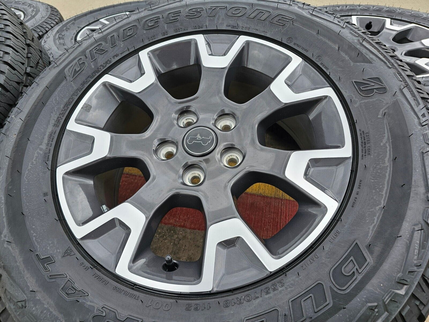 18" Jeep Wrangler Gladiator OEM wheels rims Grand Cherokee 2024 2025 NEW